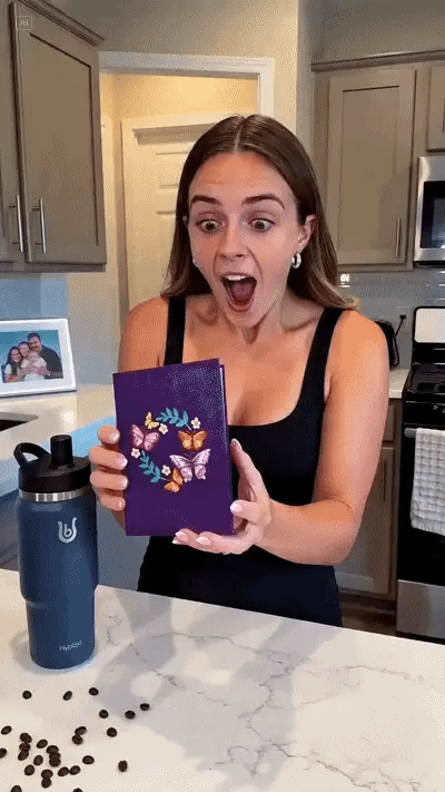 🌸Flash Sale-50% Off🔥Surprise Mom with a 3D Butterfly Floral Garden Pop-Up Card